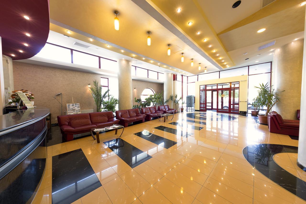 Hotel Parc ألبا يوليا المظهر الخارجي الصورة
