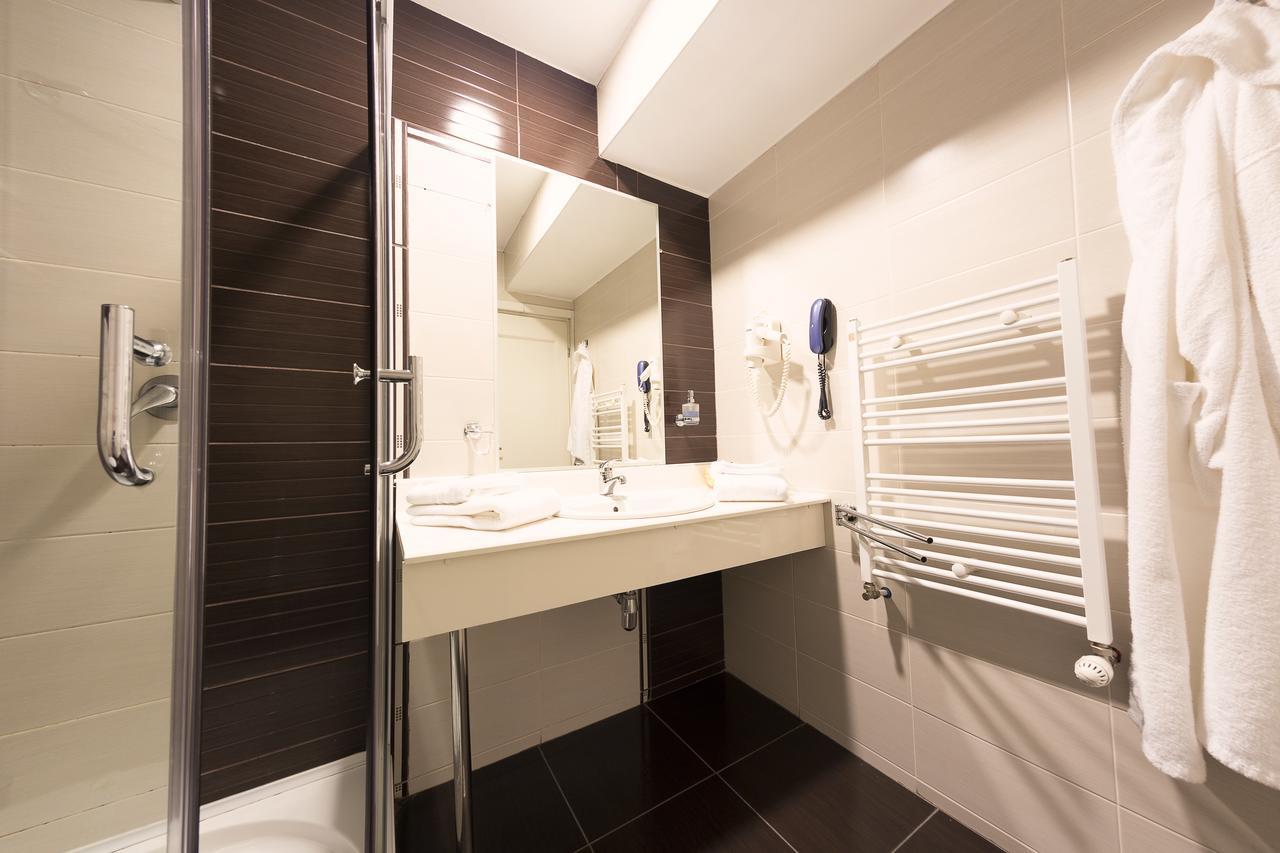 Hotel Parc ألبا يوليا المظهر الخارجي الصورة