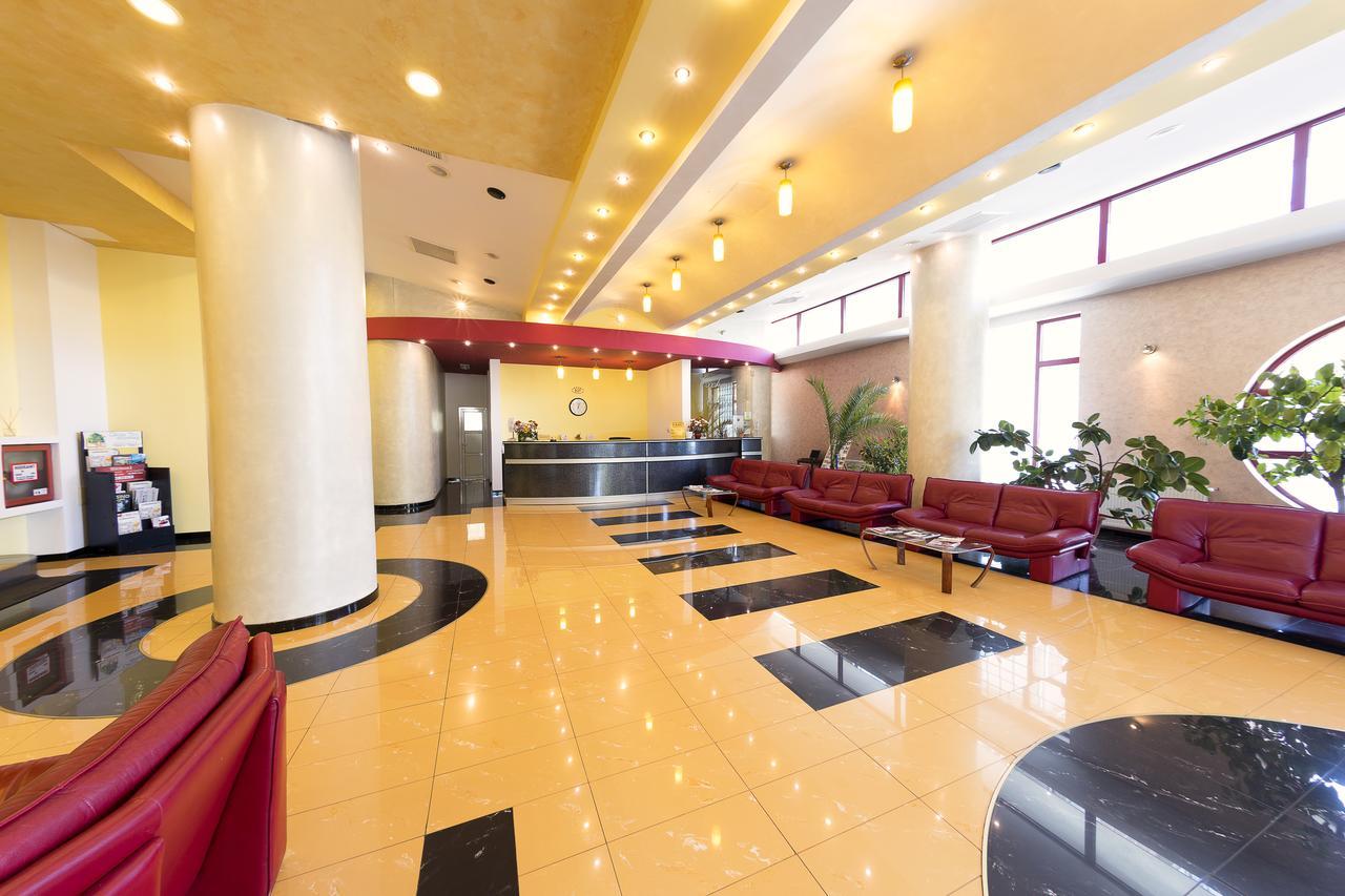 Hotel Parc ألبا يوليا المظهر الخارجي الصورة